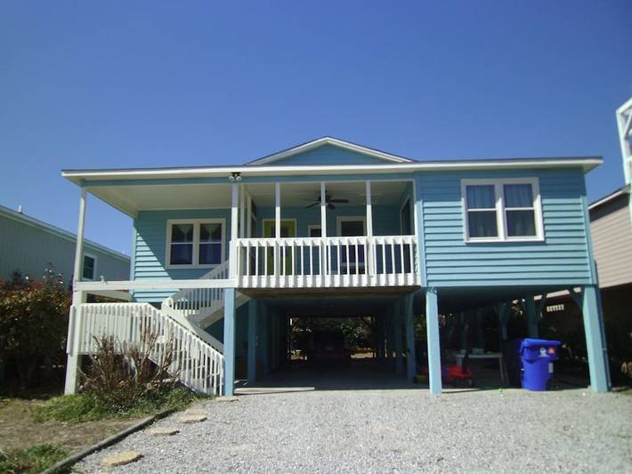 Vacation rental for 8 people, with terrace, with pets in Sunset Beach (NC)