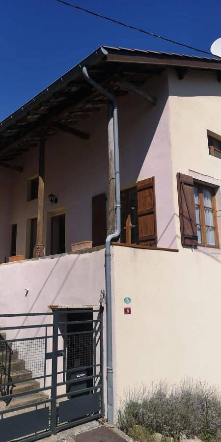 Location de vacances pour 7 personnes, avec balcon et vue à La Celle-sous-Gouzon - 4