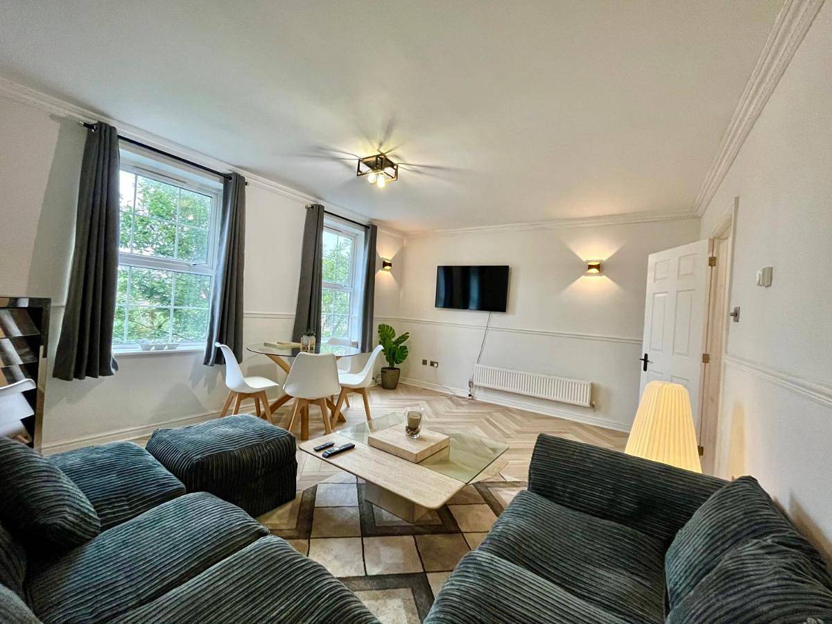 Entire apartment, One-Bedroom Apartment in Penarth, Cardiff