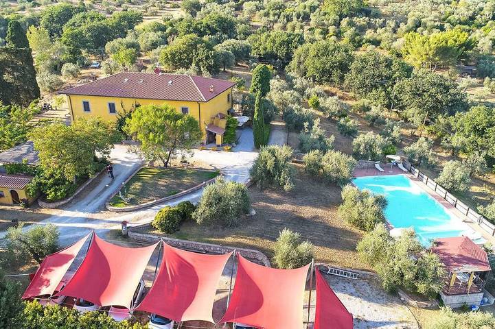 Ferienwohnung für 7 Personen, mit Pool und Garten - 1