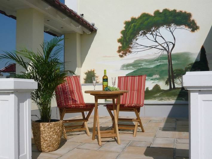 Ferienwohnung für 3 Personen, mit Balkon und Garten sowie Pool und Sauna in Thüringen - 2