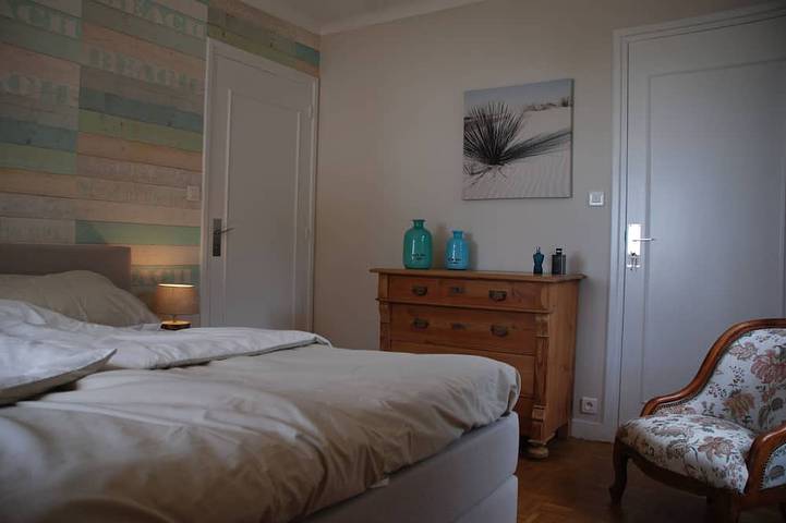 Location de vacances pour 8 personnes, avec terrasse et jardin dans Le Cabellou - 2