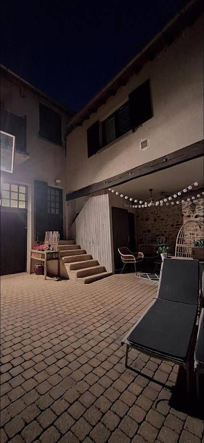 Appartement entier, Two-Bedroom Apartment in Marcoussis, Essonne