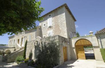 Hôtel pour 3 personnes, avec piscine ainsi que jardin et terrasse à Anglars-Juillac