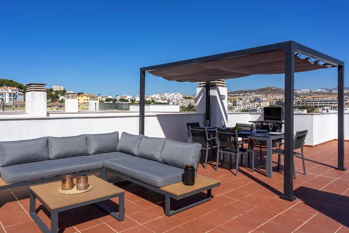 Ganze Wohnung, La Cala scenic terrace by Costarentals in La Cala de Mijas, Mijas