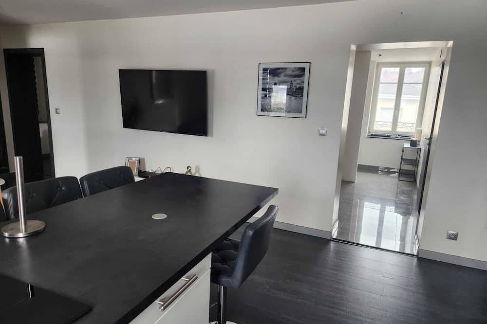 Apartamento entero, Apartment morteau center in Morteau, Doubs (desambiguación)