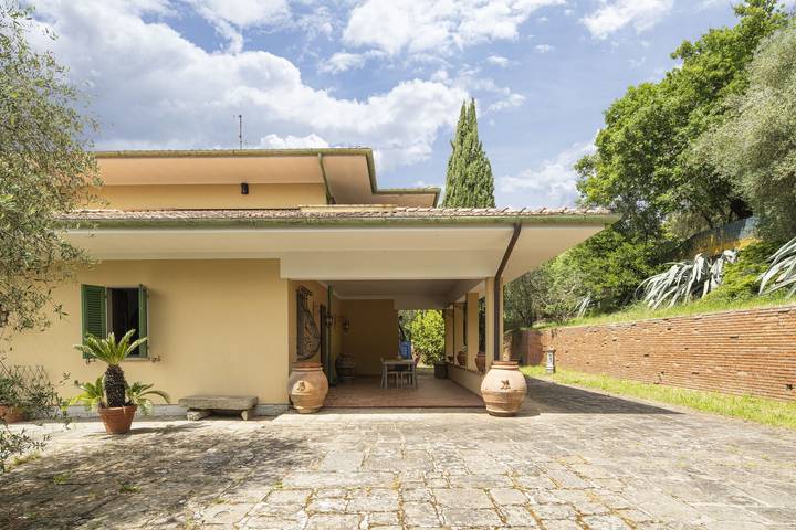Villa Golly in Monsummano Terme, Provincia di Pistoia