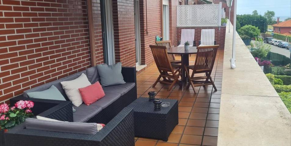 Apartamento de vacaciones para 5 personas, con terraza y vistas - 1