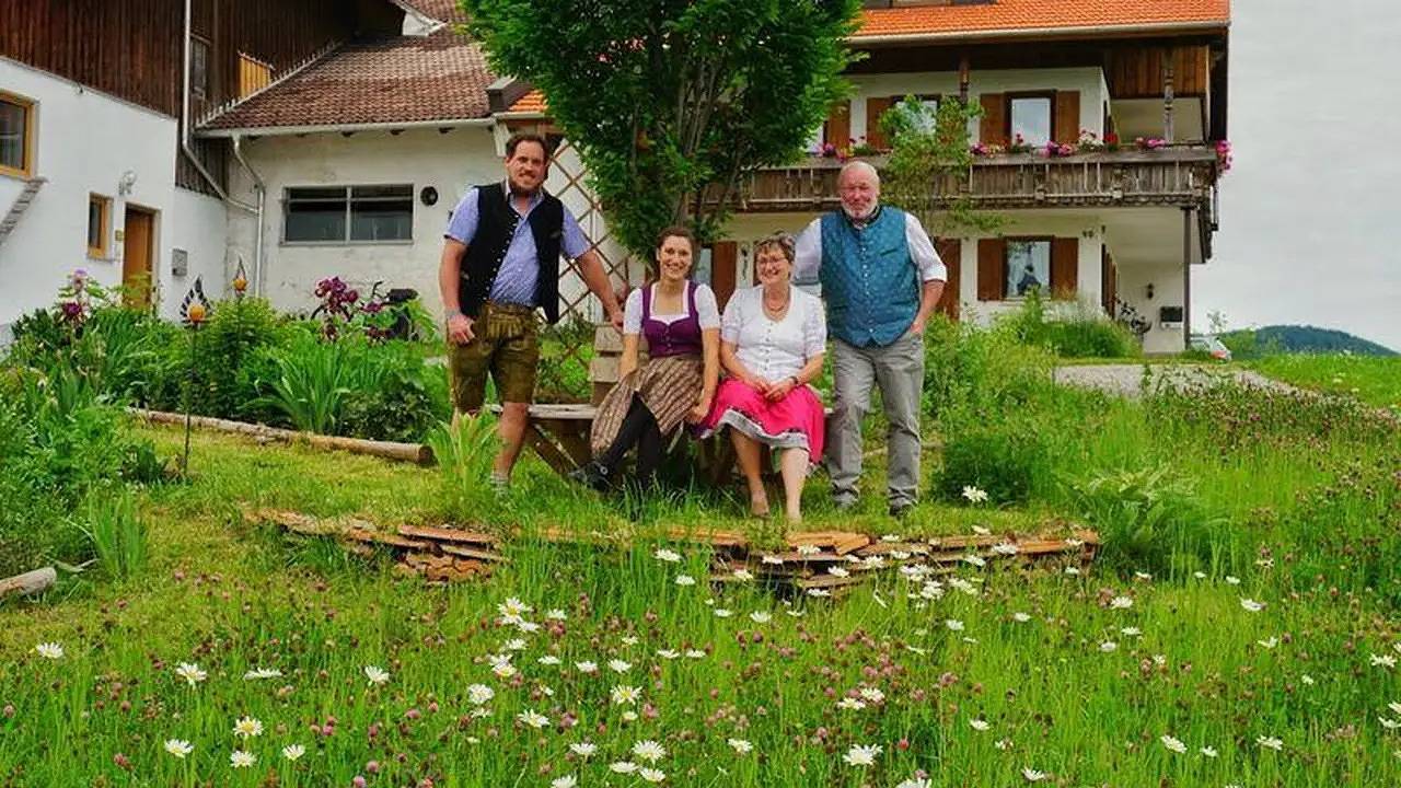 Ganze Ferienwohnung, Ferienwohnung für 5 Personen (70 m²) in Hopferau in Hopferau, Bayerisch Schwaben