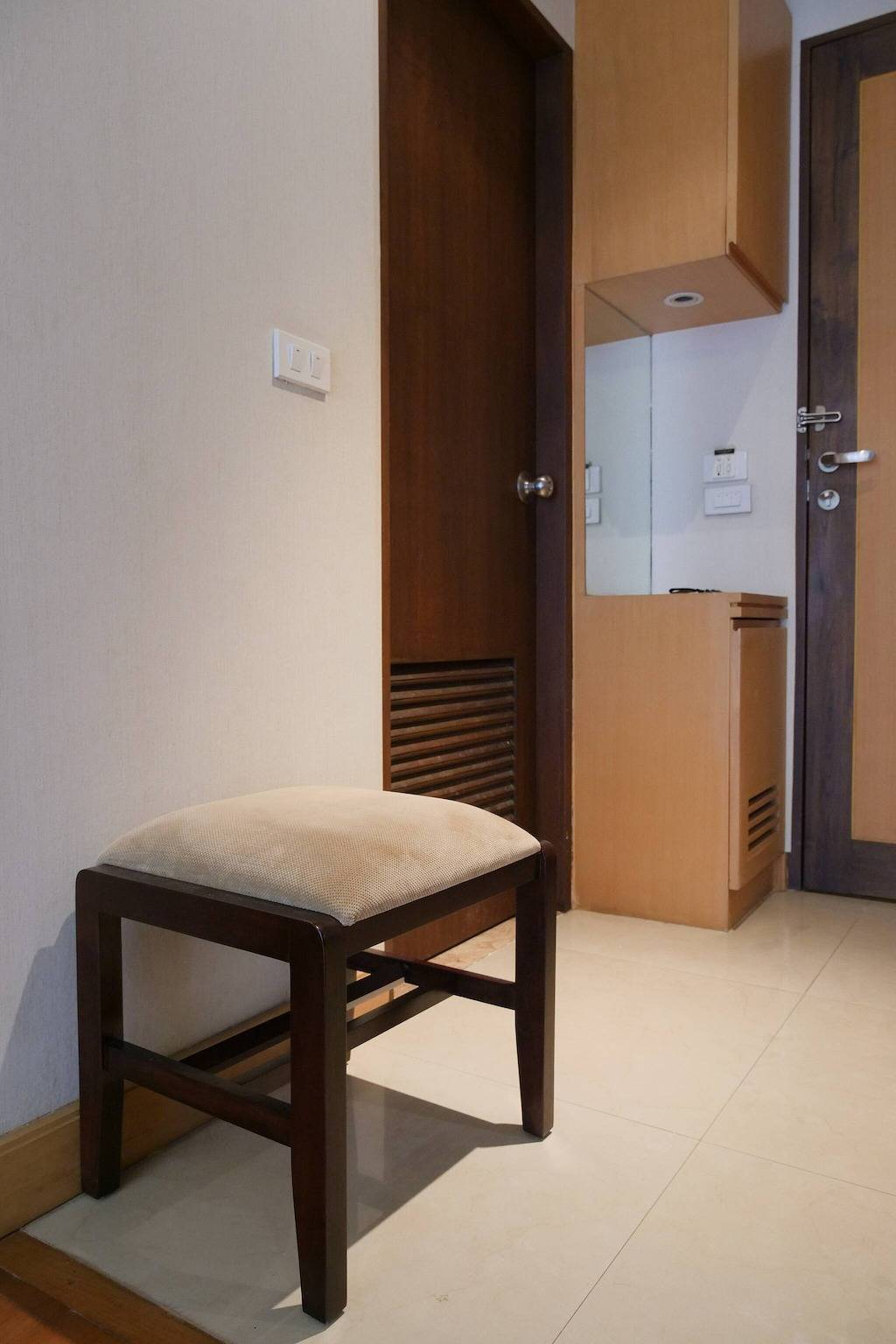 Entire holiday apartment, Peaceful and Quiet Apartment on Changklan Road in Chiang Mai, Chiang Mai Province