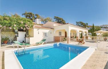 Camping para 6 Personas en Sayalonga, Provincia de Málaga, Foto 1