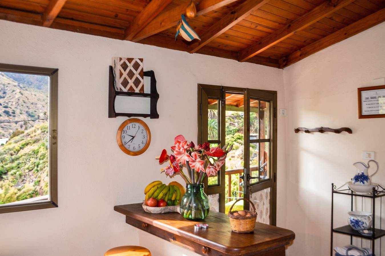 Acogedor Chalet con Terraza en Hermigua - Ideal para Parejas in Las Cabezadas, Hermigua