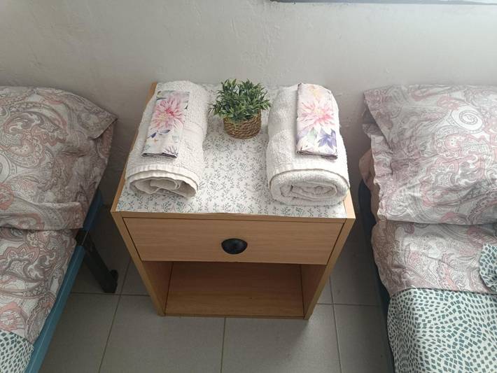 Maison de campagne pour 2 personnes, avec vue ainsi que terrasse et jardin, animaux acceptés à Bierge - 2