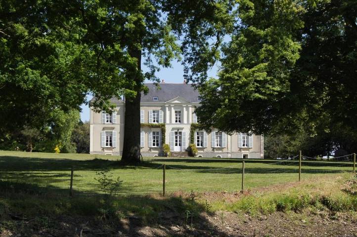 Cottage pour 2 personnes, avec jardin ainsi que vue et terrasse, animaux acceptés à Haute-Goulaine