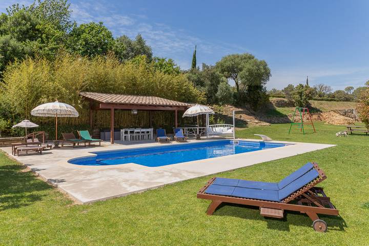 Casa rural para 13 personas, con Balcón además de Terraza y Jardín en Cassá de la Selva - 3