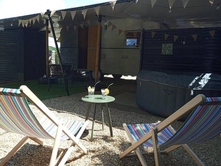 Chambre d’hôte pour 2 personnes, avec terrasse et jacuzzi - 1