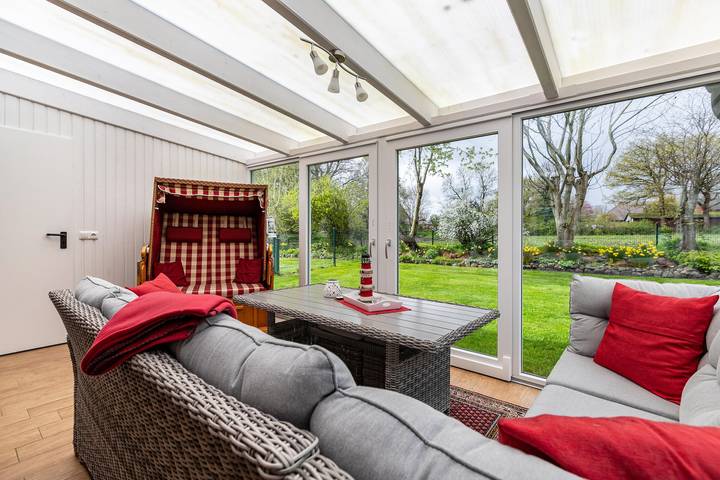 Ferienhaus für 4 Personen, mit Garten und Sauna in Breiholz