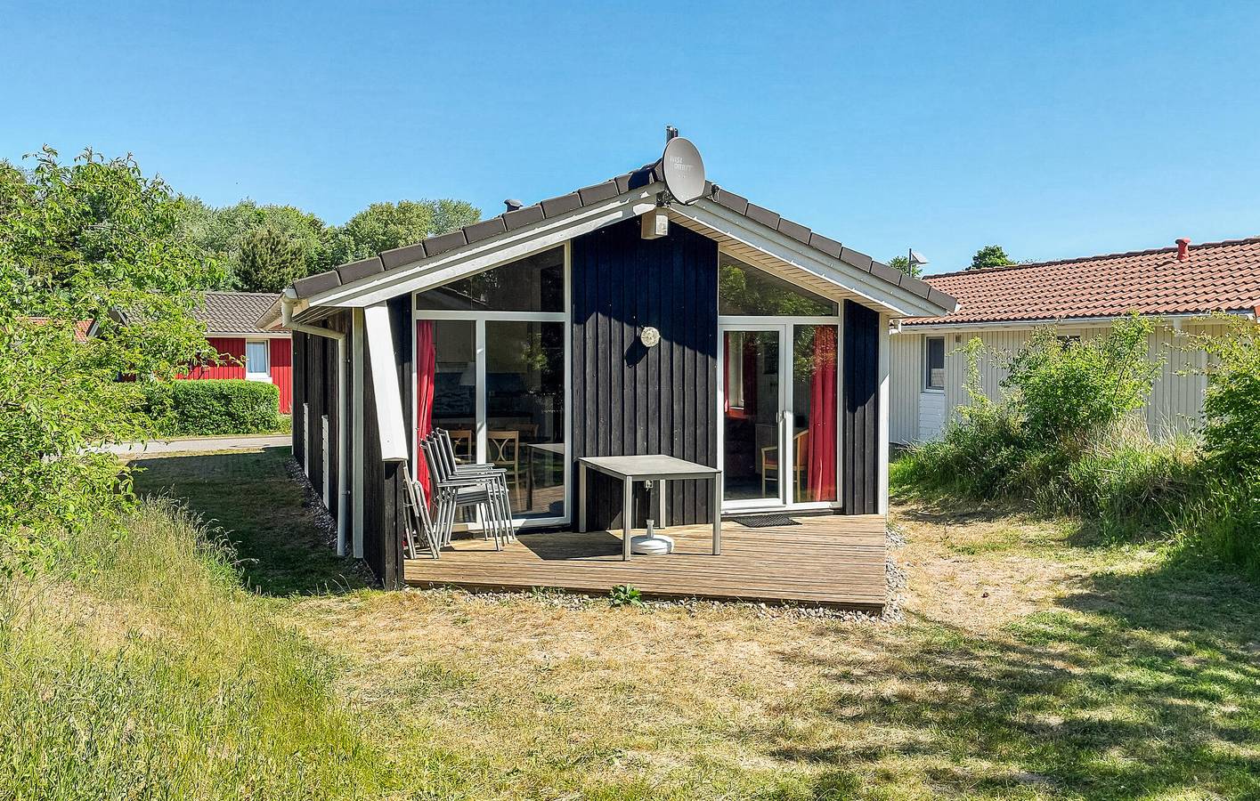 Terrassen-Apartment am Strand mit WiFi & Parkplatz in Priwall, Lübecker Bucht