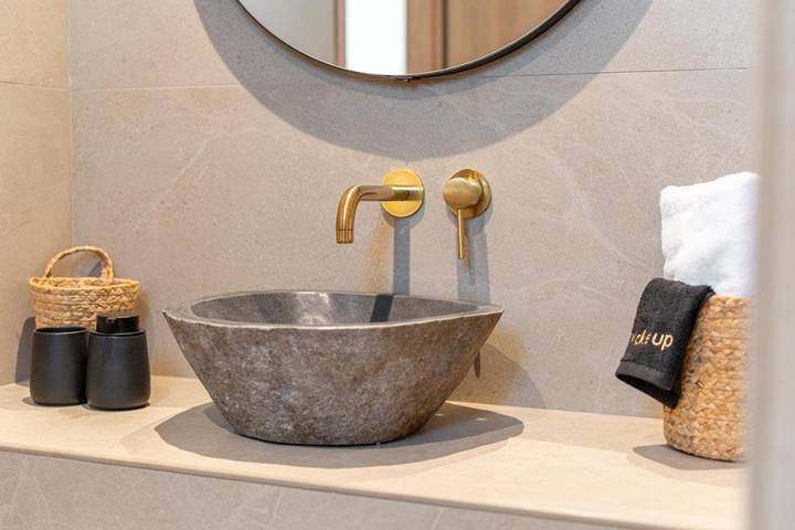 Chambre d’hôte pour 2 personnes, avec balcon, adapté aux familles dans Rhodes - 3