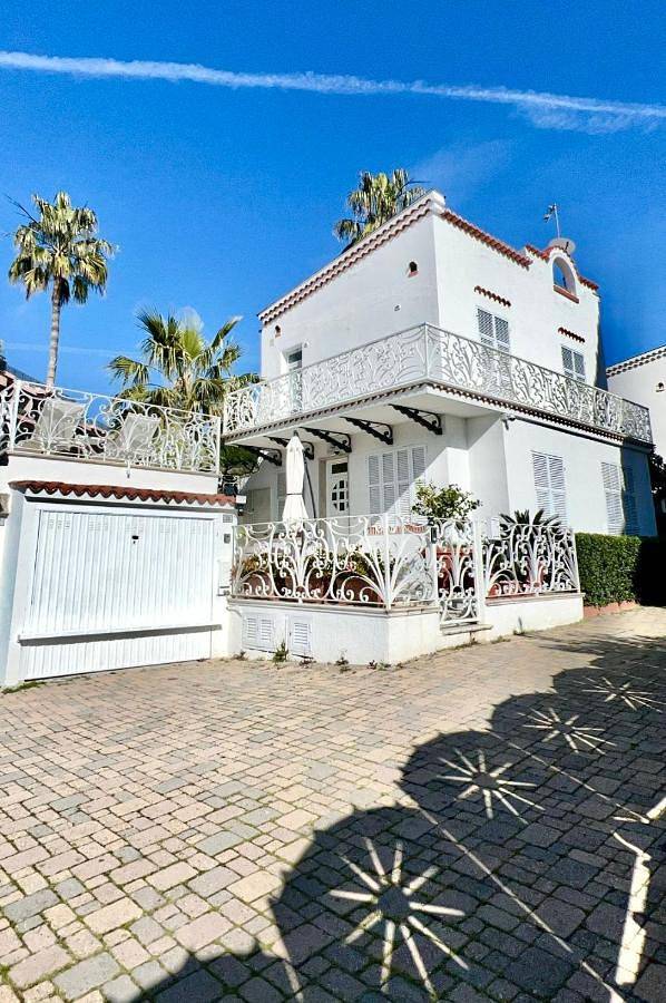 Villa Solaris in San Remo, Gmina Sanremo