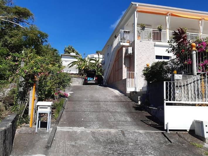 Location de vacances pour 6 personnes, avec jardin et vue à Vieux-Fort - 3