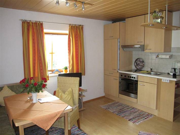 Ganze Ferienwohnung, Haus Kress - Chiemgau Karte - Ferienwohnung Falkenstein für 2 Personen mit Terrasse, 40 qm, 1 Schlafzimmer in Inzell, Bayerische Alpen