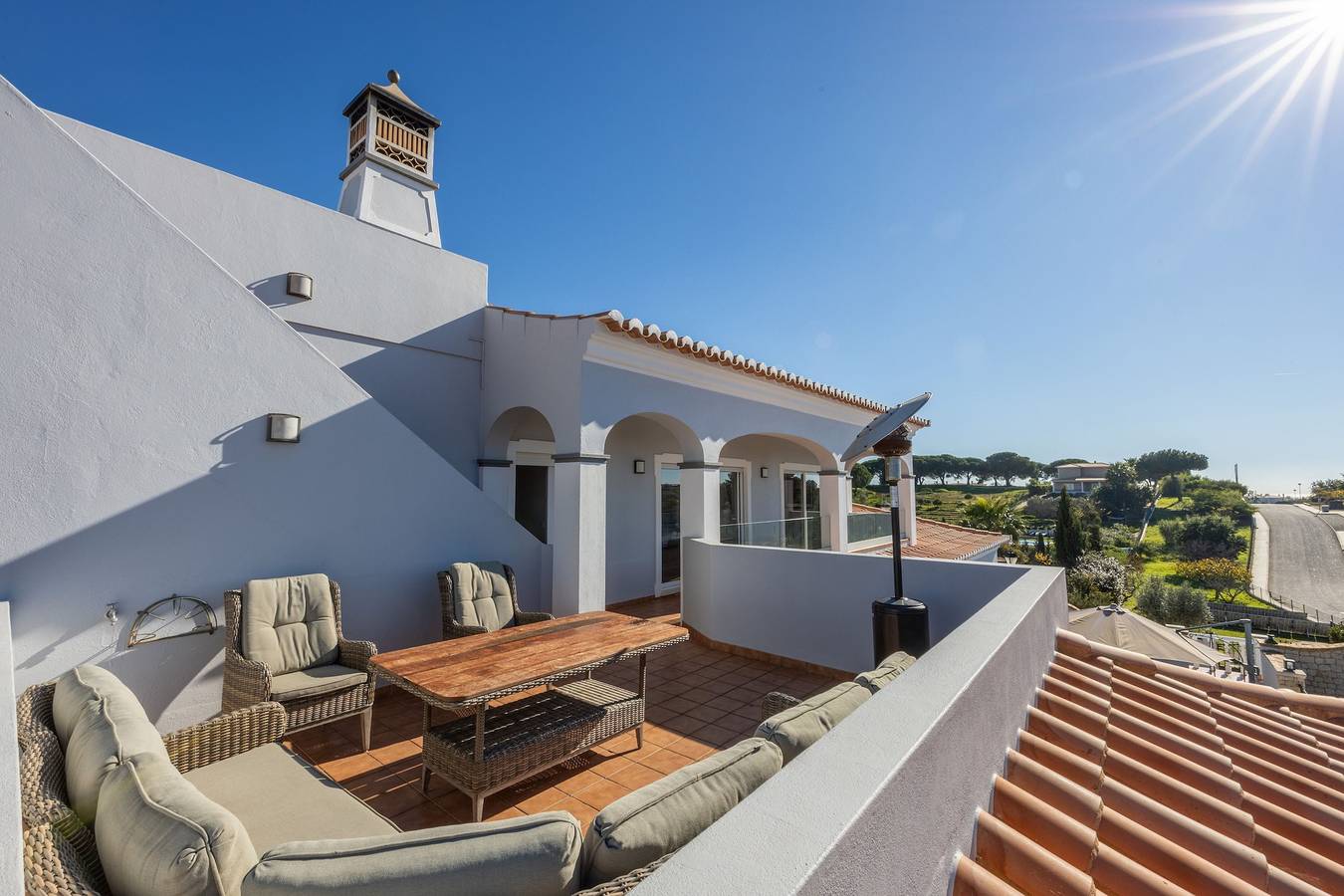 Beautiful Carvoeiro Villa | 4 Bedrooms | Villa Valley Sun | Private Pool & Panoramic Ocean Views | Algarve in Carvoeiro, Lagoa