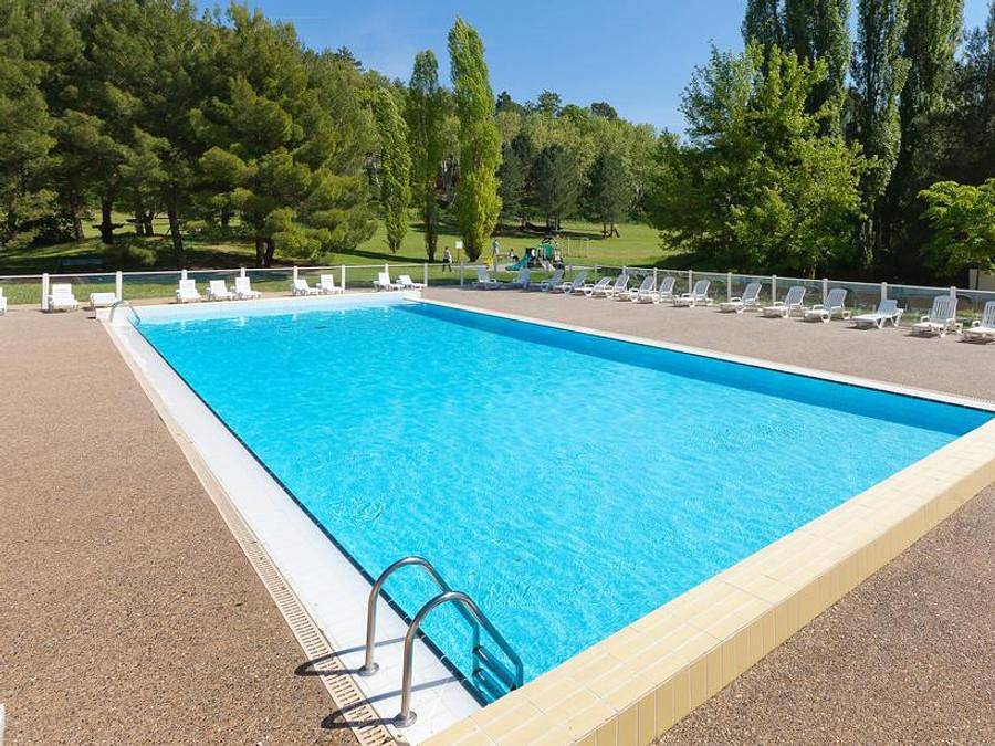 Domaine Château Laval - Chambre 3 personnes - Confort in Gréoux-les-Bains, Parc naturel régional du Verdon