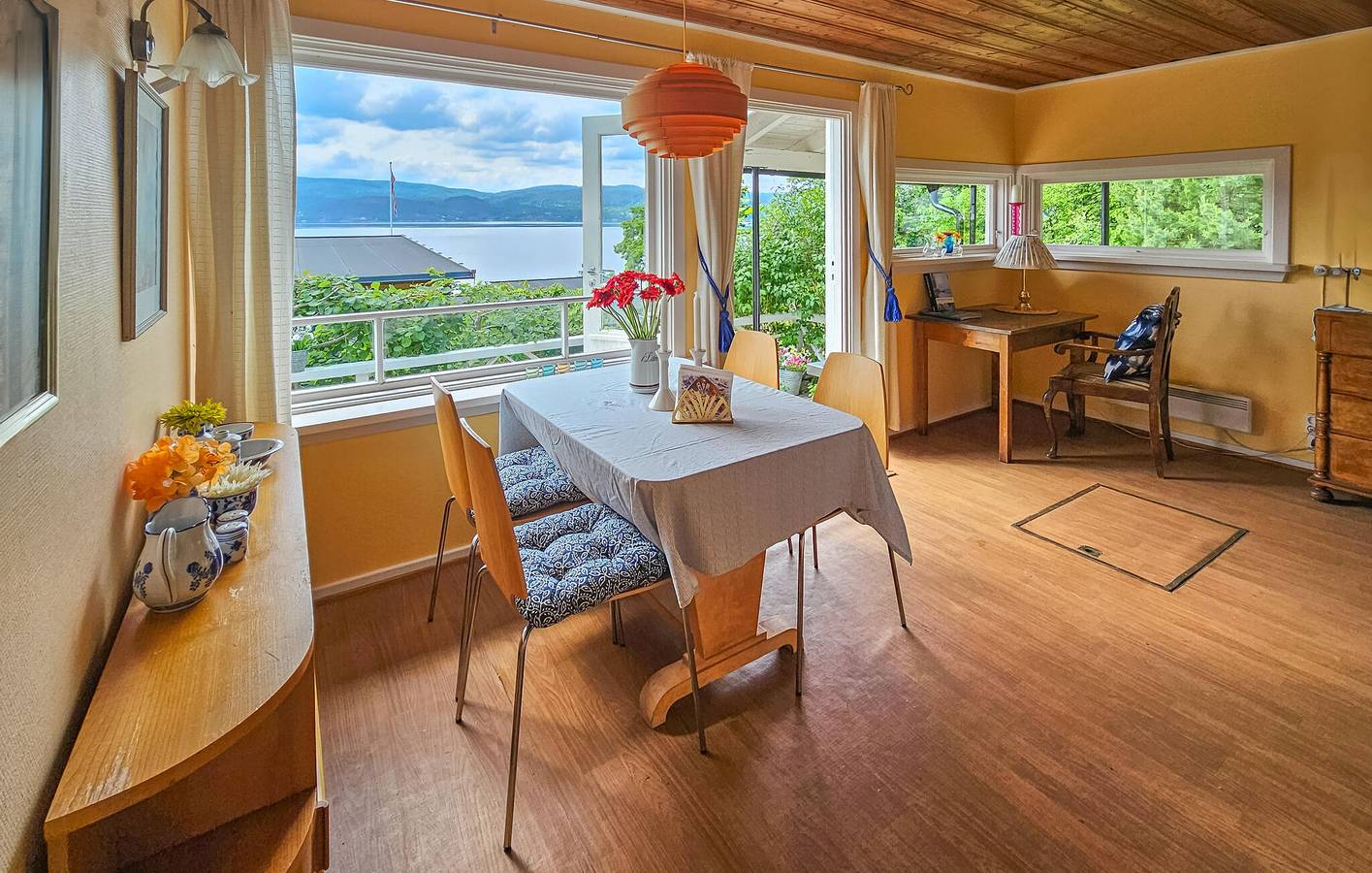 Ferienhaus für 6 Personen mit Terrasse in Hurum