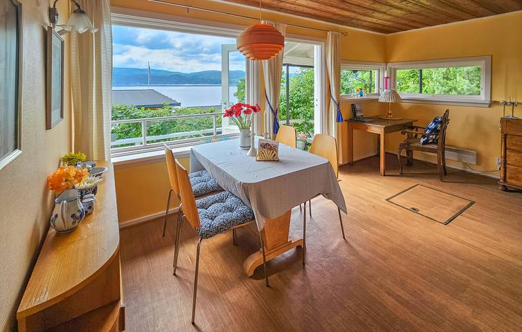 Ferienhaus für 6 Personen mit Terrasse in Hurum