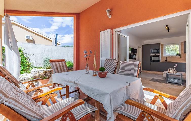 Villa pour 6 personnes, avec terrasse et jardin à Barbariga - 3
