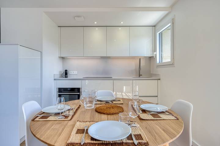 Gîte pour 4 personnes, avec terrasse à Veyrier-du-Lac - 4