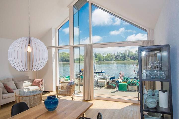 Ferienhaus für 4 Personen, mit Garten und Seeblick sowie Ausblick in Kappeln