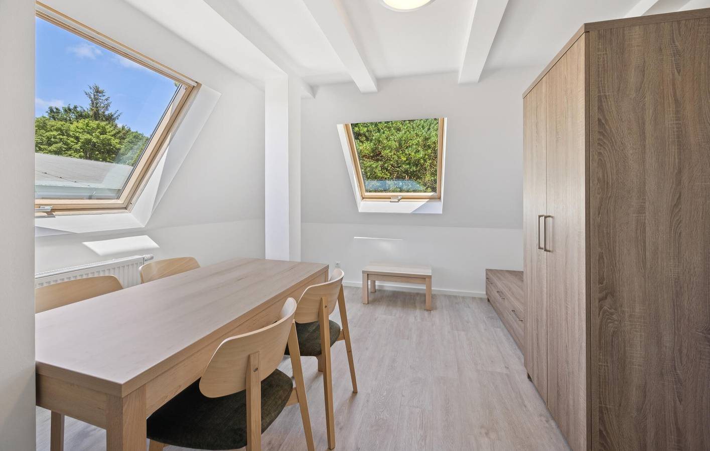 Ganze Ferienwohnung, Gemütliche Wohnung im Erdgeschoss mit WiFi, TV und Parkplatz 300 m vom Strand entfernt in Juliusruh, Rügen