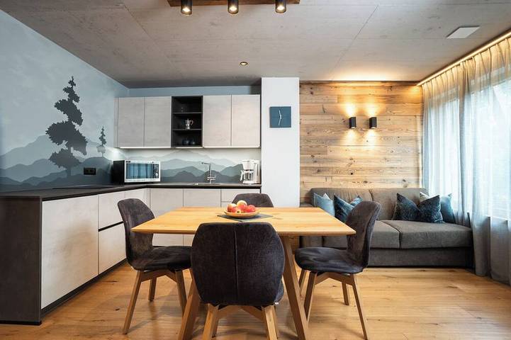 Ferienwohnung für 4 Personen, mit Garten und Pool in Natz-Schabs