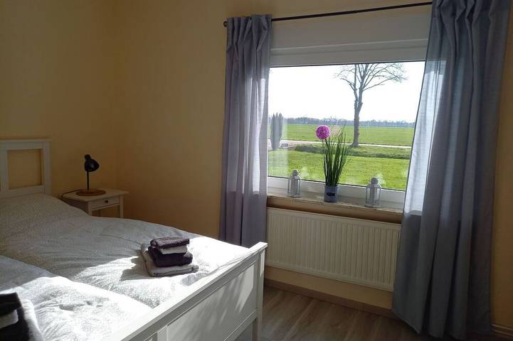 Location de vacances pour 8 personnes, avec jardin et terrasse à Rhauderfehn - 3