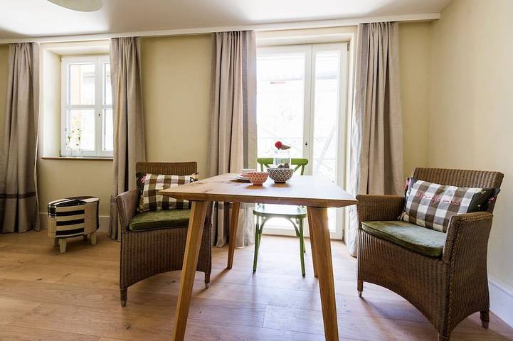 Ferienwohnung für 4 Personen, mit Balkon und Garten sowie Sauna in Münstertal