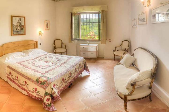 Villa a Todi, vista superba, piscina privata, servizio di pulizia in Todi, Perugia e dintorni
