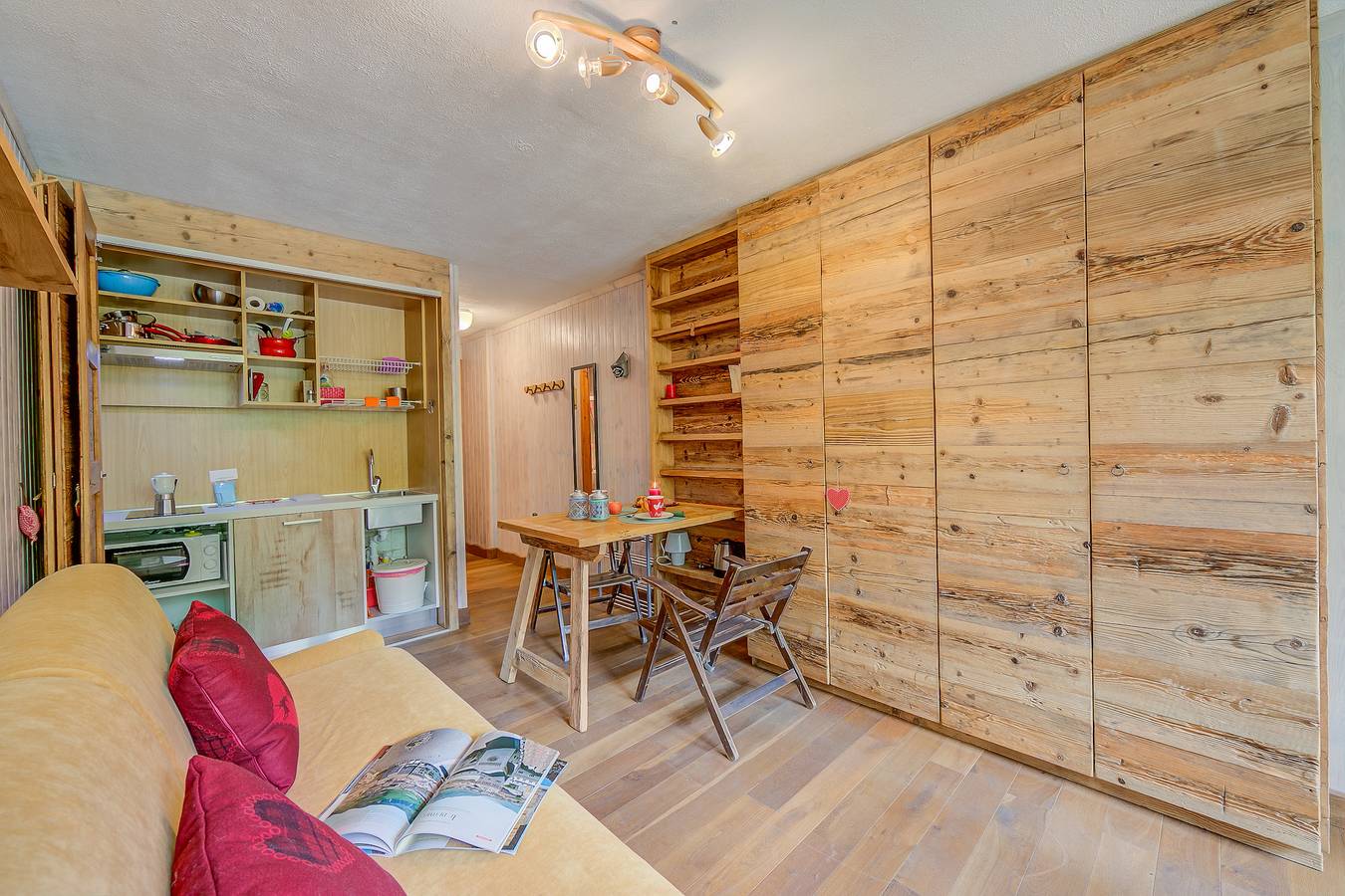 Apartamento entero, Studio Abete Rosso 500m From Ski in Sauze d'Oulx, Via Lattea