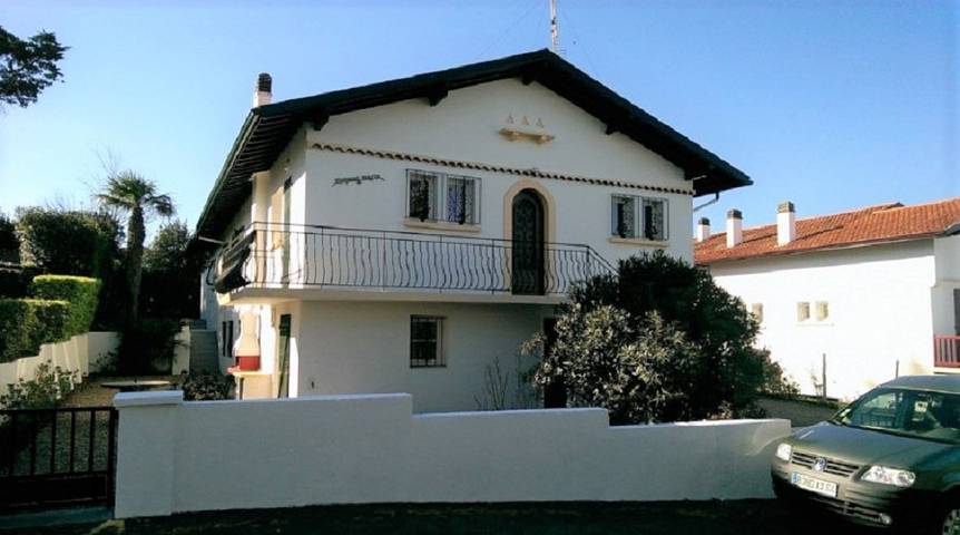 Gîte pour 4 personnes, avec terrasse au Pays basque