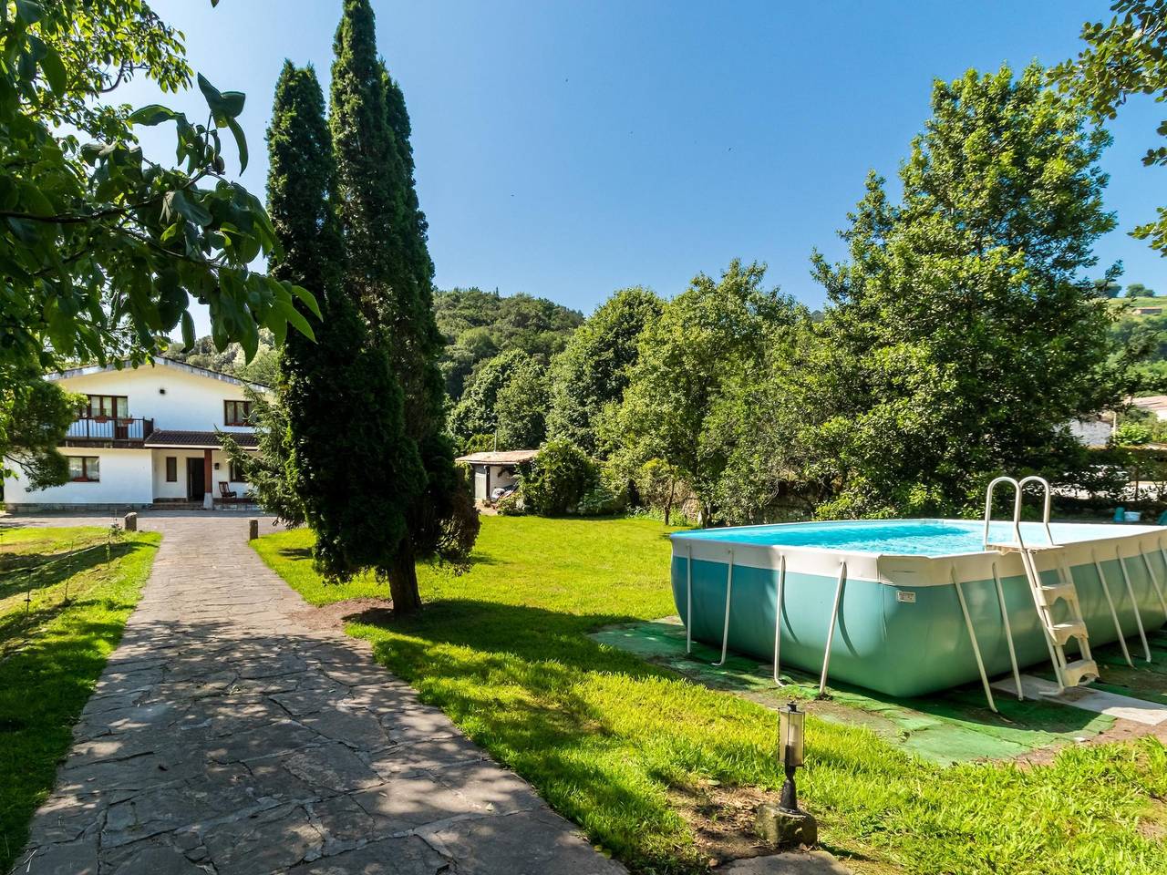 Wunderschönes und großzügiges Haus mit Pool in Liendo, Kantabrische Küste