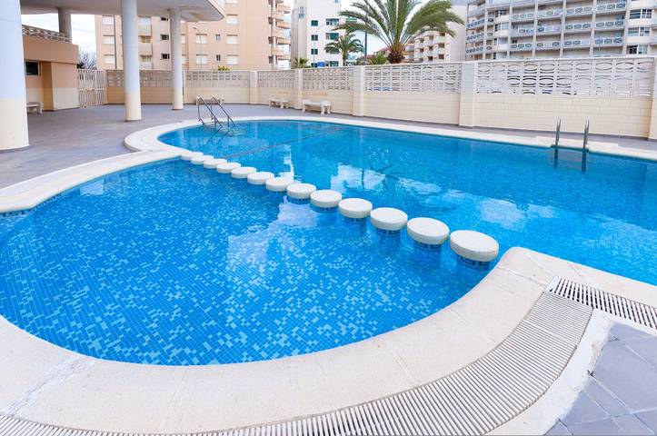 Apartamento para 4 personas, con piscina en Daimuz