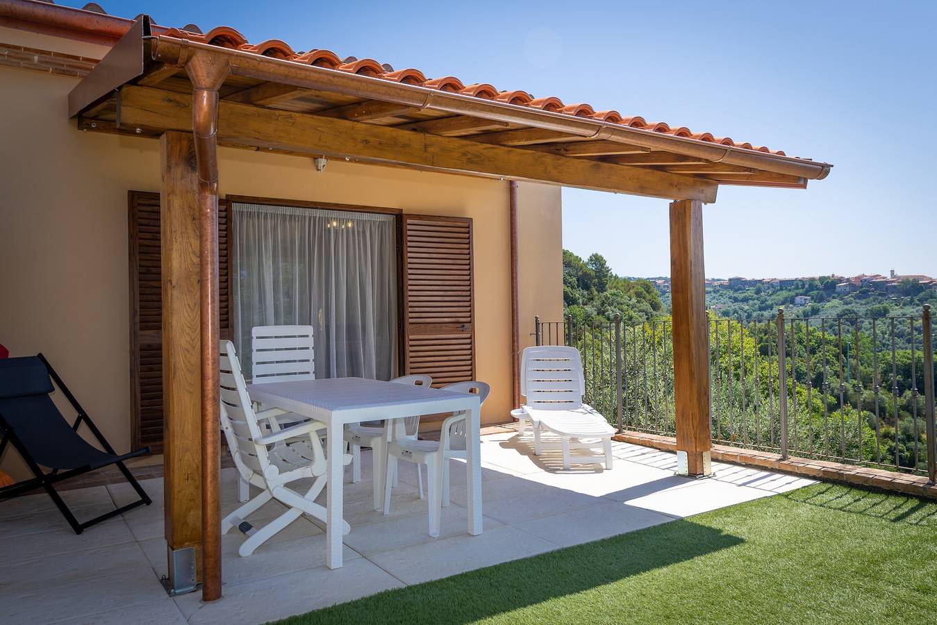 Hel studio-lejlighed, Studio 'Oltremare, Casa Riparbella' with Shared Pool, Wi-Fi and Air Conditioning in Riparbella, Etruscan Kyste