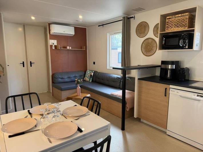 Location de vacances pour 6 personnes, avec Terrasse et Jardin ainsi que Bassin pour enfant et Piscine dans Port De Carry - 3