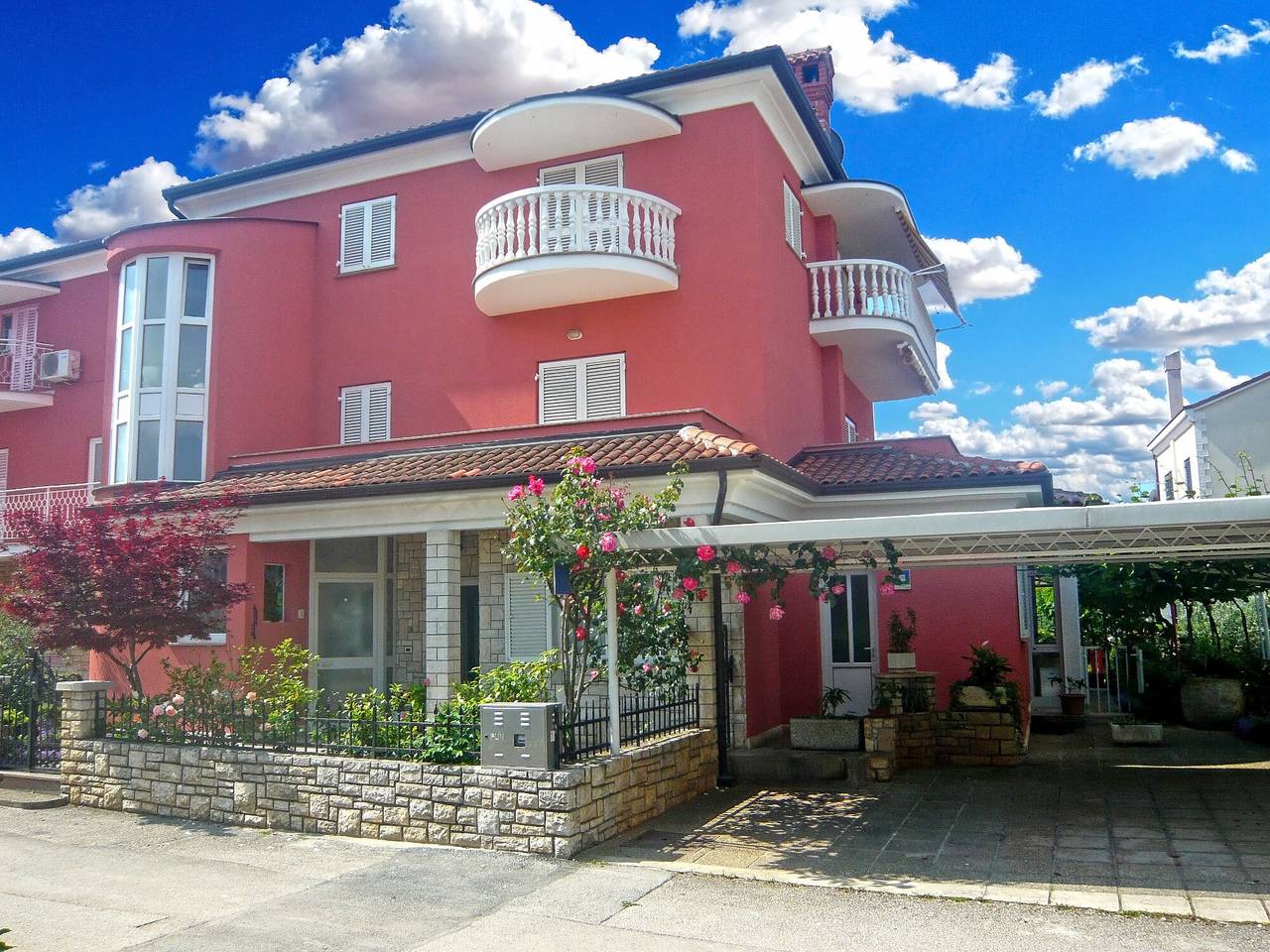Ganze Wohnung, Ferienwohnung für 4 Personen mit Terrasse in Umag, Umag und Umgebung