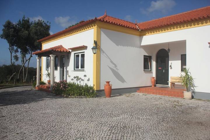 Gîte pour 2 personnes, avec jardin et vue dans Vagos