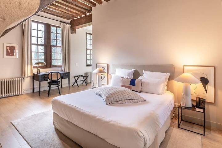 Hôtel pour 4 personnes, avec sauna ainsi que jardin et piscine