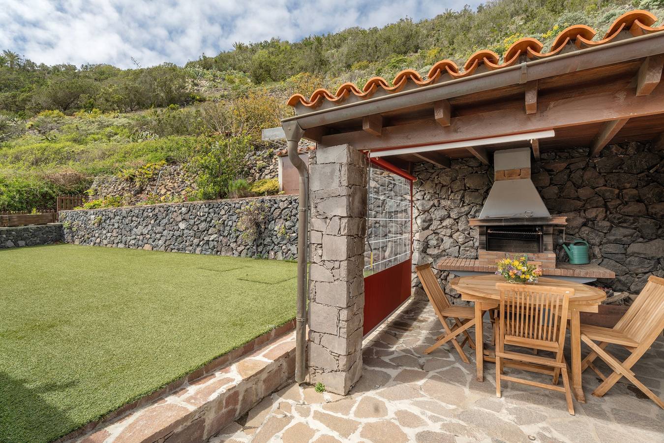 Landhus for 4 personer med hage in Pajar de Bento, La Gomera