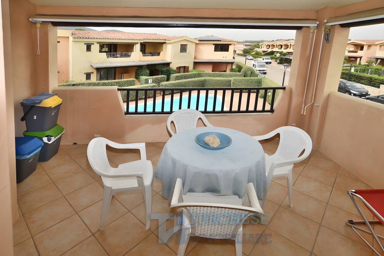 Appartement entier, Appartement « Casa Vacanze Mirtillo » avec piscine partagée, terrasse privée et climatisation in Murta Maria, Gallura