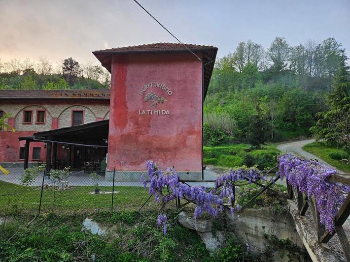 Gîte pour 5 personnes, avec jardin à Cassine